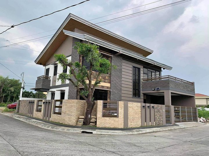 House for Sale in Santa Rosa Laguna