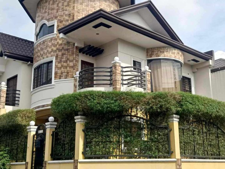 4 bedroom house for sale Parang Marikina City