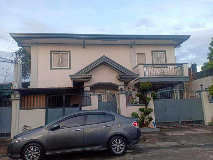 HOUSE AND LOT WITH ROOM FOR RENT FOR SALE IN ANGELES CITY, PAMPANGA