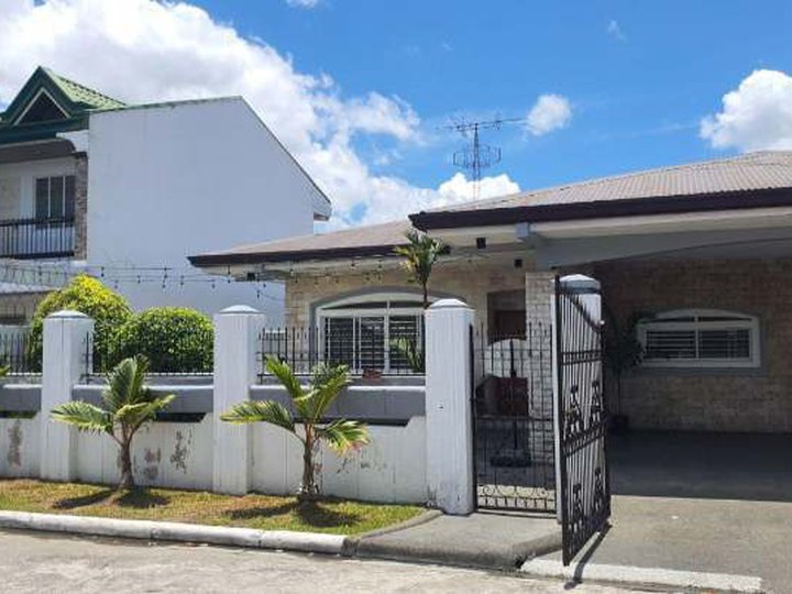 4-BEDROOM HOUSE FOR RENT IN L&S SUBDIVISION ANGELES CITY, PAMPANGA