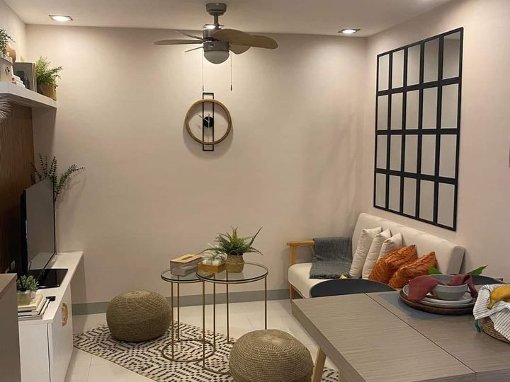 SPACIOUS 1BR UNIT CONDOMINIUM FOR SALE IN SUNTRUST CAPITOL PLAZA QUEZON CITY NEAR HOSPITALS