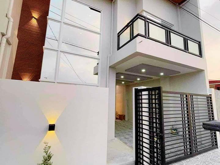 Modern 4-bedroom Single Attached House For Sale in Mabalacat Pampanga