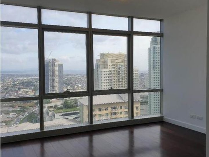 East Gallery Place - 3 Bedroom Unit, 207 Sqm., 2 Parking Slots, BGC, Taguig City