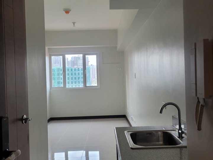 21.50 sqm Studio Residential Condo For Sale in Pasay