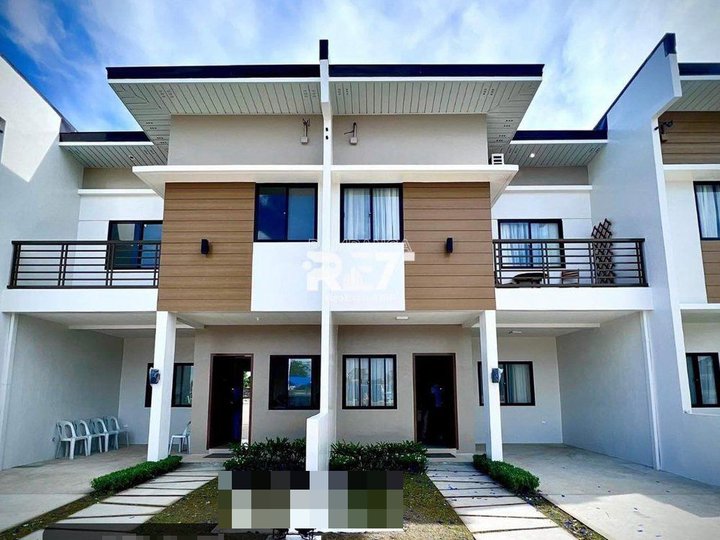 TAWNY MODEL 3 Bedroom Townhouse in Mabalacat Pampanga