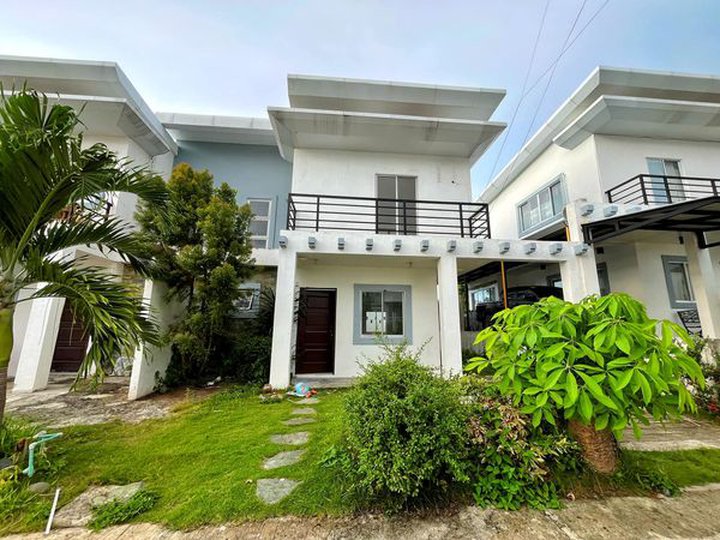 4-bedroom Townhouse For Rent in Pueblo Golf Estates, Enclave , Cagayan De Oro Mis. Or.