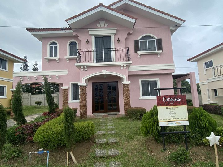 Ready For Occupancy 4-bedroom Caterina House and Lot For Sale in Suntrust Verona, Silang Cavite