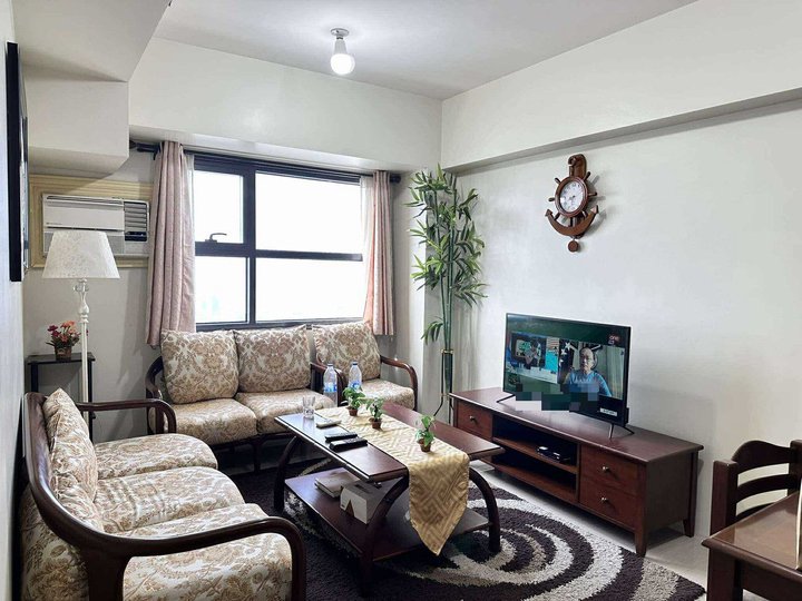 RUSH Pre-Owned 60.30 sqm 2-bedroom Residential Condo For Sale in Cebu City