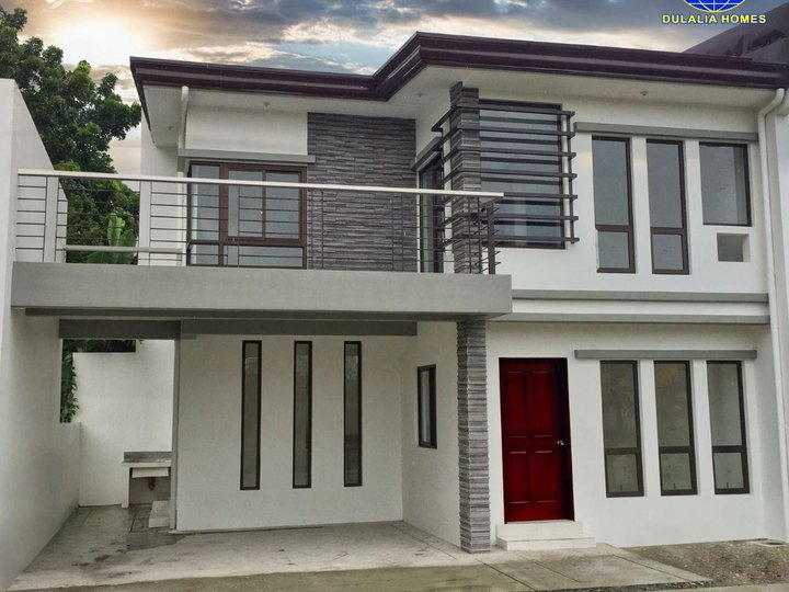 Preselling 4-bedroom Single Attached House For Sale in Valenzuela