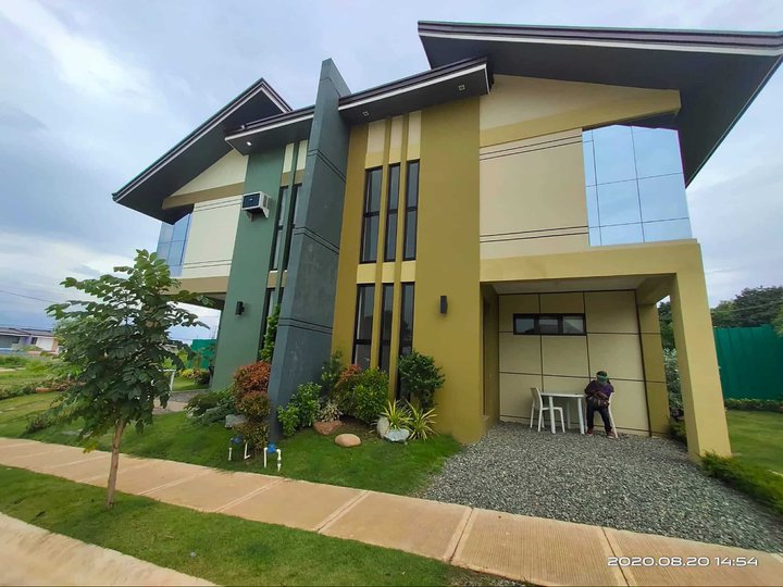 READY-FOR-OCCUPANCY SINGLE ATTACHED DUPLEX  SPRINGDALE 2 AT PUEBLO ANGONO!