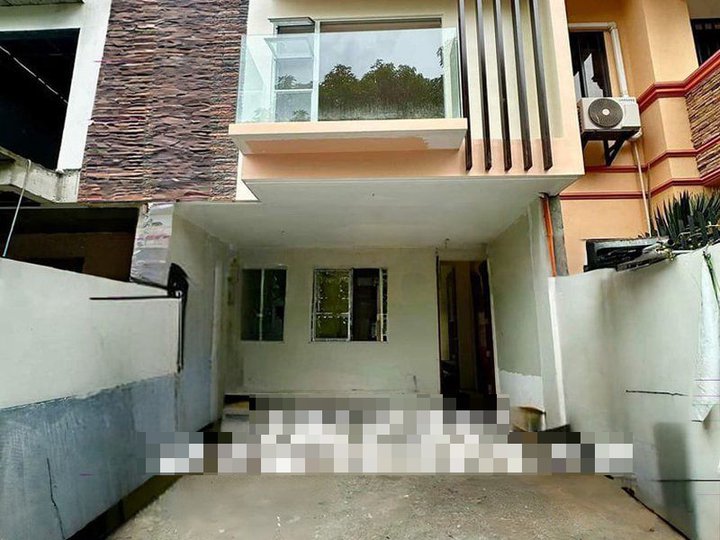 4-bedroom Karen Duplex House For Sale in Bacoor Cavite