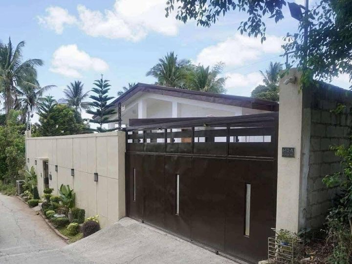 Pre-Owned Discounted 4-bedroom Single Detached House For Sale By Owner in Tagaytay Cavite