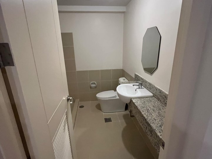 Invest in Pasig: RFO 2-Bedroom Condo at DMCI Allegra Garden Place