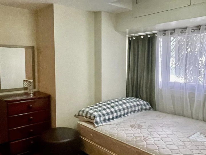 Furnished 1-bedroom Residential Condo for Rent in One Central Makati