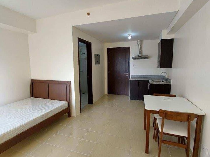 Ready For Occupancy 37.00 sqm 2-bedroom Residential Condo For Sale in Pioneer Mandaluyong