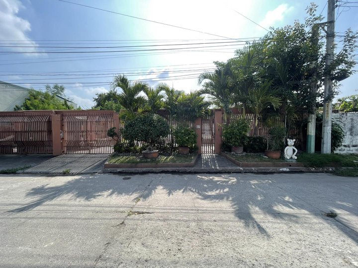 RUSH RUSH RUSH SALE  RESIDENTIAL LOT IN ANGELES CITY VERY NEAR HOLY ANGEL UNIVERSITY