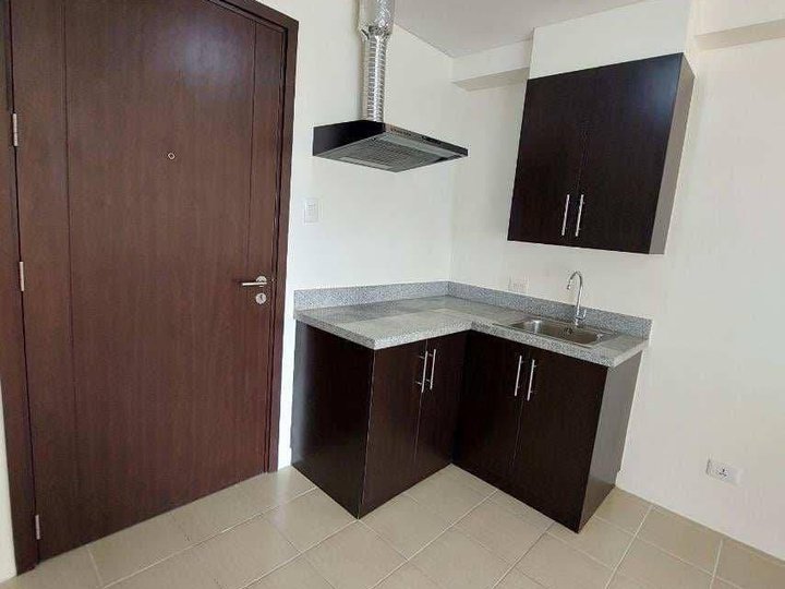 Ready For Occupancy 22.05 sqm Studio Residential Condo For Sale in Pioneer Mandaluyong