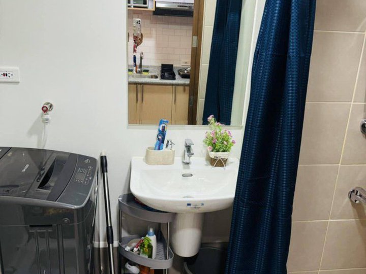 Fully furnished For rent studio type in pasay pre selling condo in pasay city area