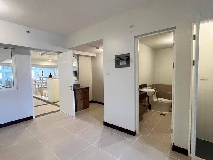 "Prime Living in Pasay! 2-Bedroom Condo in DMCI The Aston Place 56 sqm"