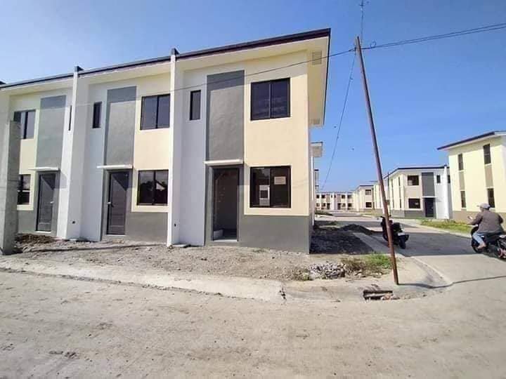 Ready For Occupancy Unfurnished 2-bedroom Townhouse For Sale thru Pag-IBIG in Naic Cavite