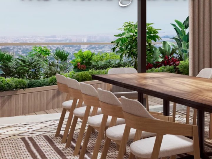 Prime 1-BR Condo Unit For Sale with Panoramic View of Pasig City - Laya Shang