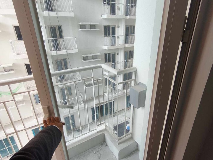 Rent to own one bedroom condo Ready for occupancy pasay taft ave