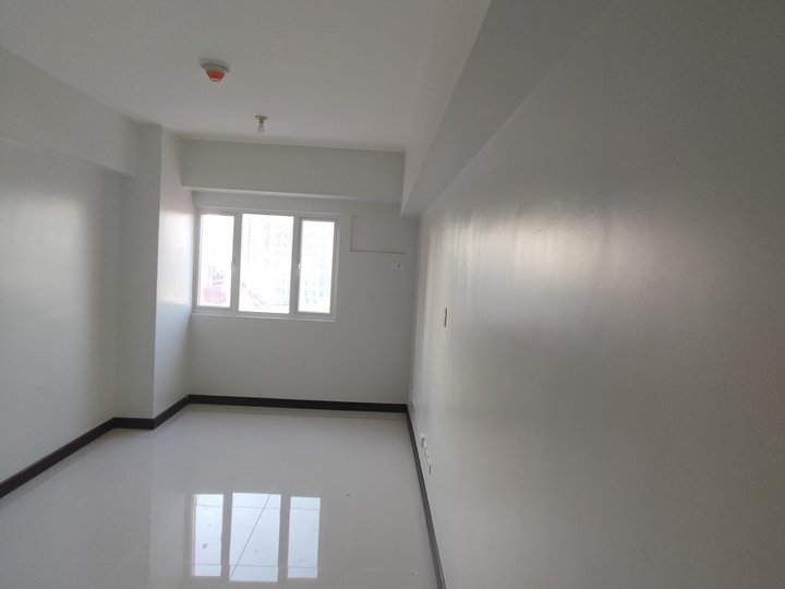 For rent ready for occupancy For sale condominium in pasay harizon
