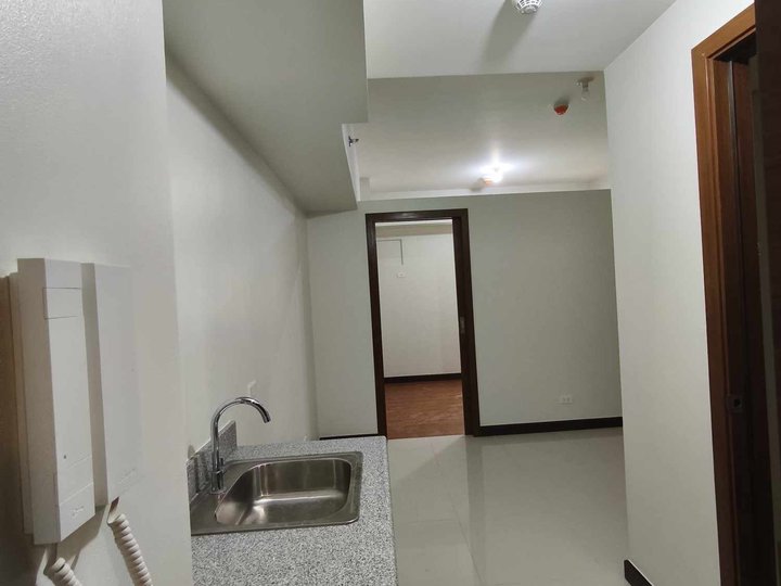 Rent to own condo in taft pasay one bedroom harizon solaire arellano ready for occupancy