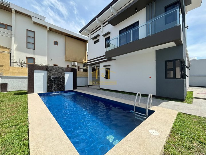 Ready For Occupancy 4-bedroom Single Detached House For Sale in Imus Cavite