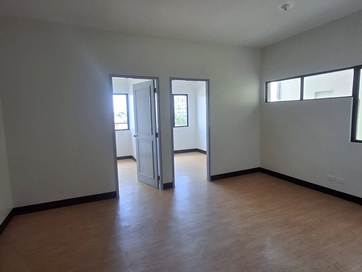 Brand new Ready for Occupancy 2 bedrooms Condo 42 SQM iN Cambridge Village, Affordable Monthly