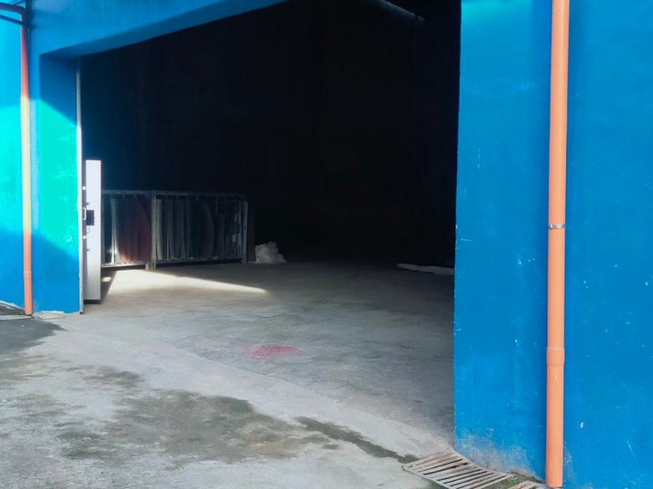 WAREHOUSE IN LUCENA QUEZON FOR RENT