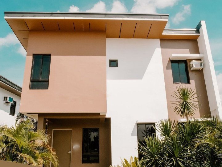 SA80 - 4-Bedroom Single Attached House For Sale in Lipa Batangas