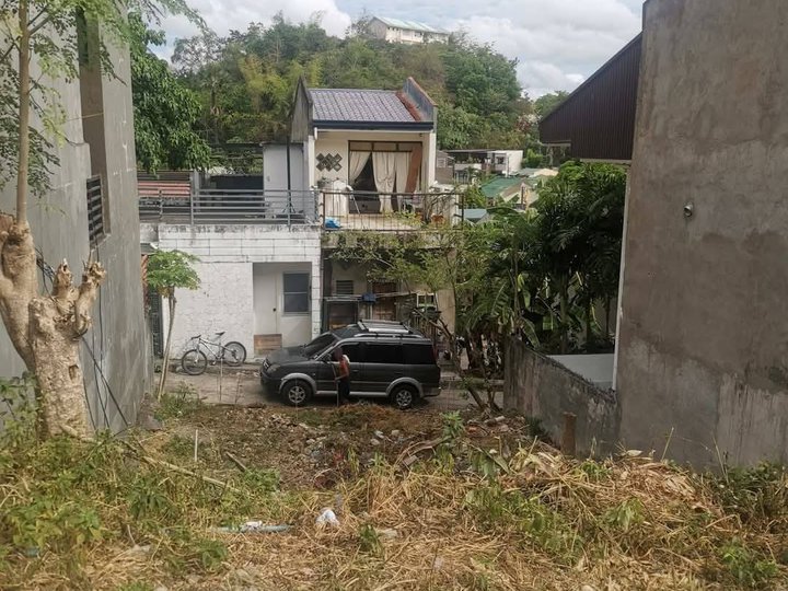 LOT FOR SALE IN MADAUE!