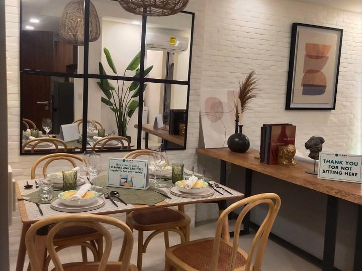 Pre - selling condo unit (1BR & 2BR)