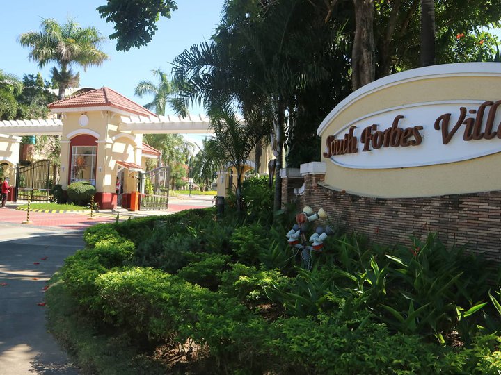 Lot for Sale in South Forbes The Villas thru Bank Financing