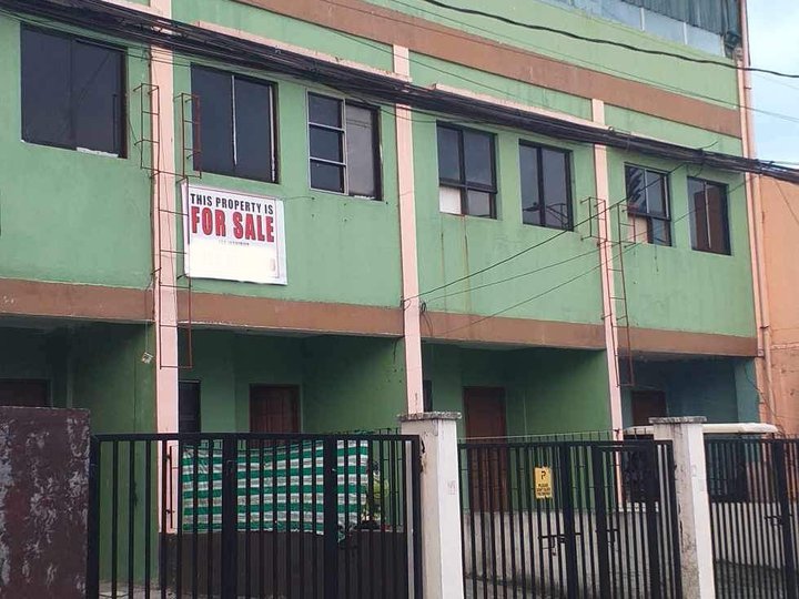 Marikina Property INCOME GENERATING Commercial Apartment