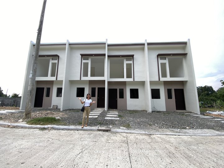 2-bedroom Townhouse For Sale in Samal Davao del Norte