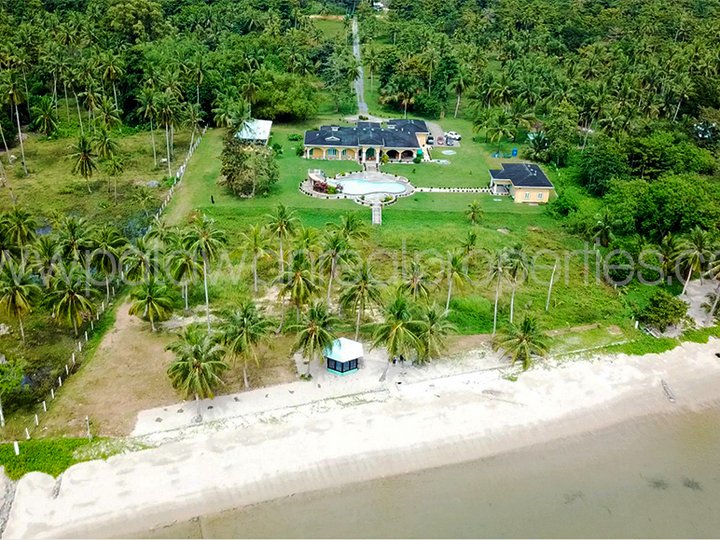 BEACHFRONT WITH SWIMMING POOL HOUSE AND LOT FOR SALE