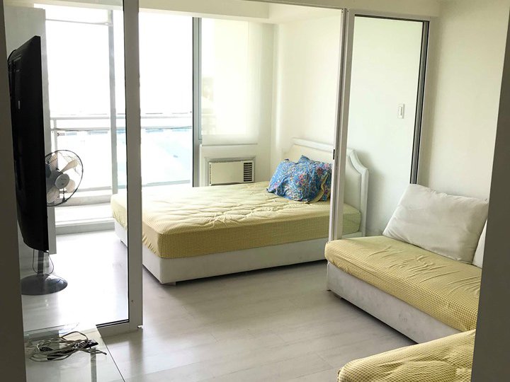2BR For Sale in Azure Urban Residences Paranaque