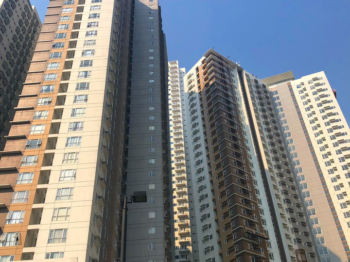 Condo in Mandaluyong For Sale - 2BR Rent to Own along Edsa Boni