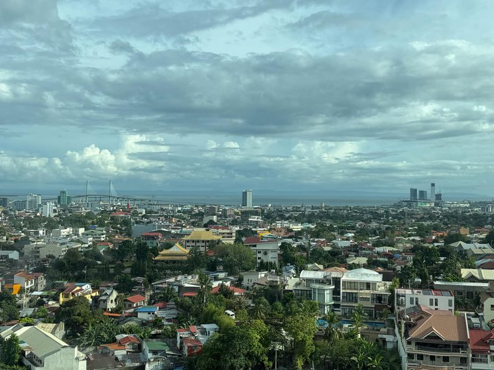 one bedroom fully furnished Condo unit with city seaviews One Pavilion available for rent