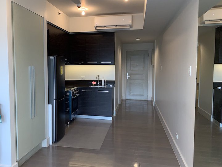 33 sqm Studio Condo Unit For Sale in Proscenium Lincoln Tower Rockwell Makati Metro Manila