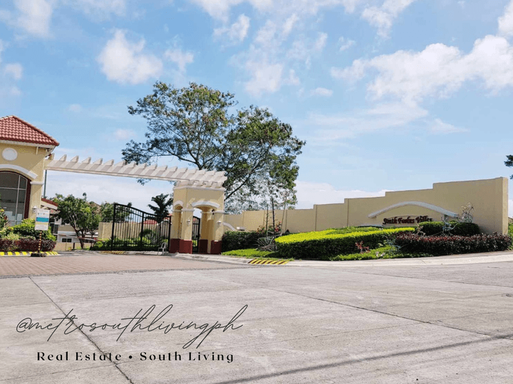 300 Sqm Residential Lot For Sale in South Forbes Villas, Silang Cavite