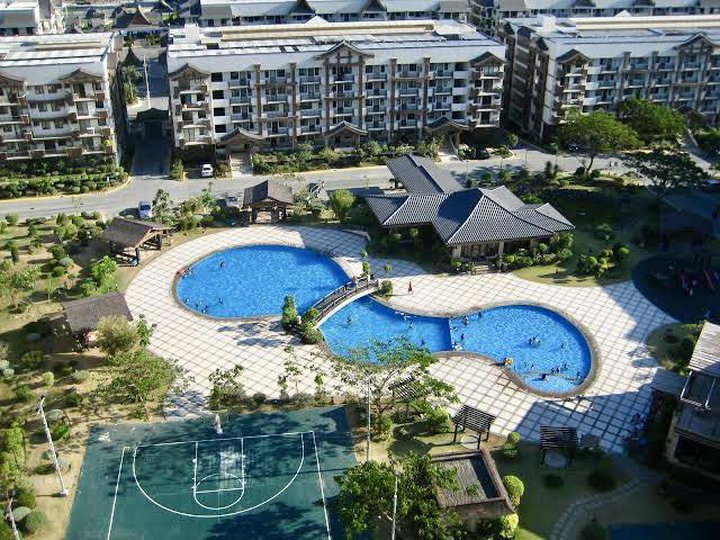 2 BR Residential Condo wit parking and drying cage facing amenities