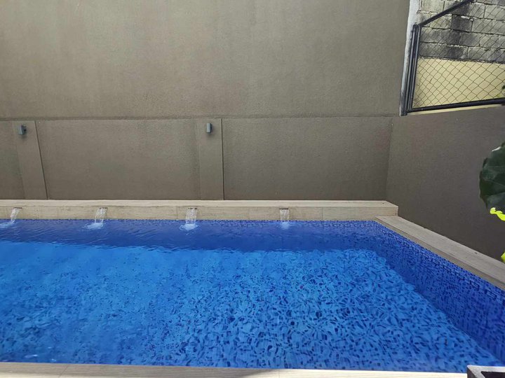 7 Bedroom Modern Design FOR SALE House and Lot in QC