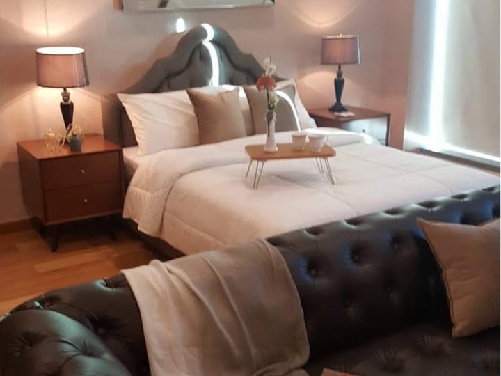 Pre-Owned 59.00 sqm Studio Residential Condo For Sale in Makati