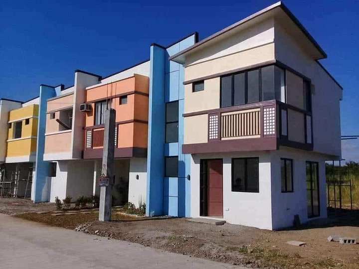Jubilation Enclave Affordable House for Sale thru Bank Financing [House
