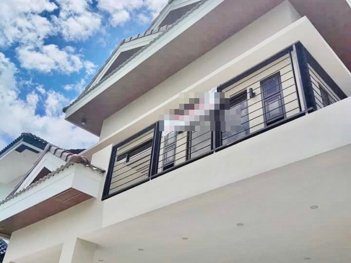 Modern 4 Bedroom House with Attic For Sale at South Forbes Villas Silang, Cavite