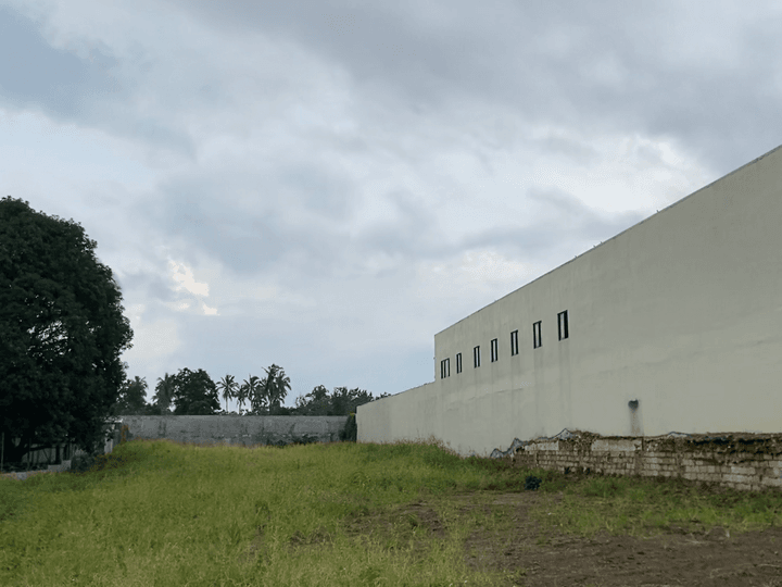 Lot For Lease ideal for Warehouses. 500 meters from Aguinaldo Highway.