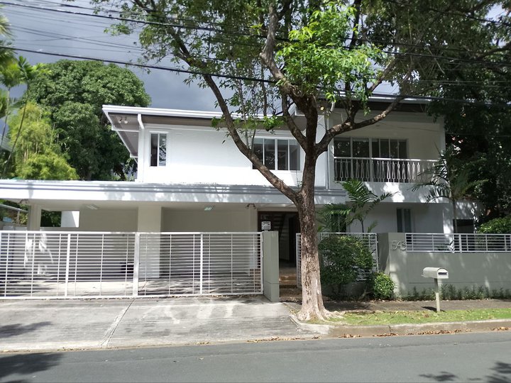 4-bedroom Single Detached House For Rent with pool in Dasmarinas Village Makati